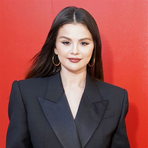 serina gomez|Selena Gomez: Biography, Actor, Singer, 2024 Emmy。